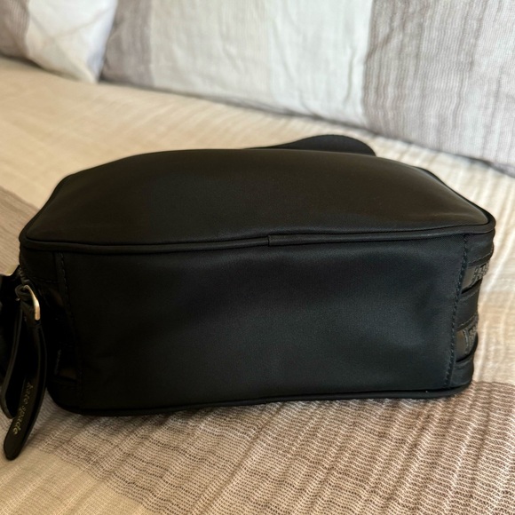 Kate Spade Black Adjustable Crossbody Purse - Picture 11 of 16